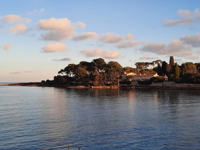Sentieri d'inverno: Tire-Poil a cap d'Antibes, fotografie di Danilo Radaelli