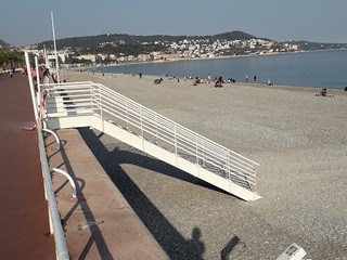 Spiaggia Forum foto di Nicole Geron Spiaggia Forum foto di Nicole Geron