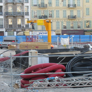 Lingua francese obbligatoria nei lavori pubblici anche in Costa Azzurra: problema per le aziende edili italiane?