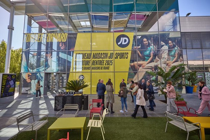 Shopping Promenade Riviera si rinnova: nasce il nuovo cuore pulsante di Cagnes-sur-Mer (Foto) Shopping Promenade Riviera si rinnova: nasce il nuovo cuore pulsante di Cagnes-sur-Mer (Foto)