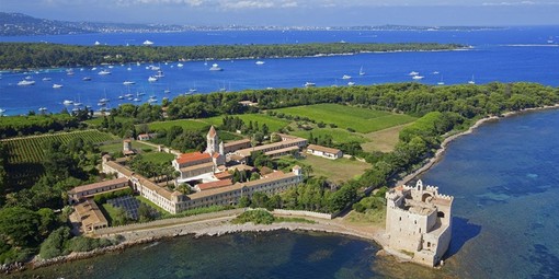 Isola Saint Honorat, Cannes Isola Saint Honorat, Cannes