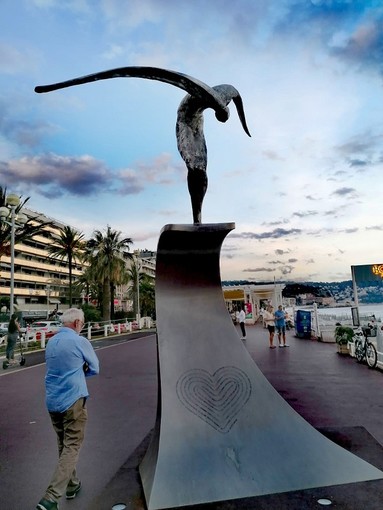 Nizza, il programma del 14 luglio, anniversario dell’attentato terroristico sulla Promenade des Anglais Nizza, il programma del 14 luglio, anniversario dell’attentato terroristico sulla Promenade des Anglais