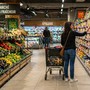 La frontiera che fa la spesa: così i francesi attraversano il confine per risparmiare La frontiera che fa la spesa: così i francesi attraversano il confine per risparmiare