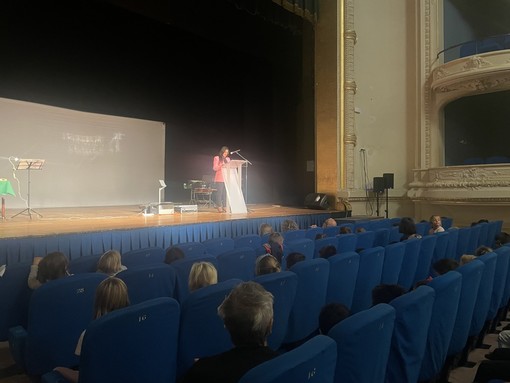 A Mentone si è conclusa la settimana della lingua italiana nel mondo (foto Ville de Menton) A Mentone si è conclusa la settimana della lingua italiana nel mondo (foto Ville de Menton)