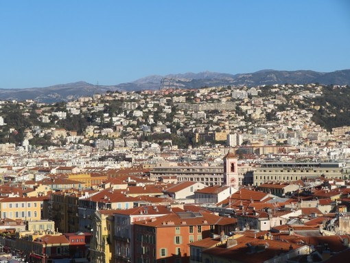 Nizza vista dalla Colline du Château Nizza vista dalla Colline du Château