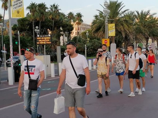 Nizza, 8 agosto 2020, poche mascherine... Nizza, 8 agosto 2020, poche mascherine...