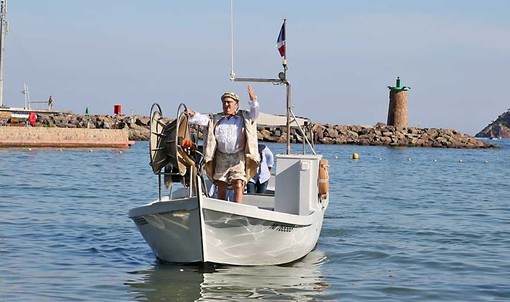Il Re “Fagnano”torna a La Napoule: una festa di giochi, musica e tradizione sulla spiaggia del castello Il Re “Fagnano”torna a La Napoule: una festa di giochi, musica e tradizione sulla spiaggia del castello