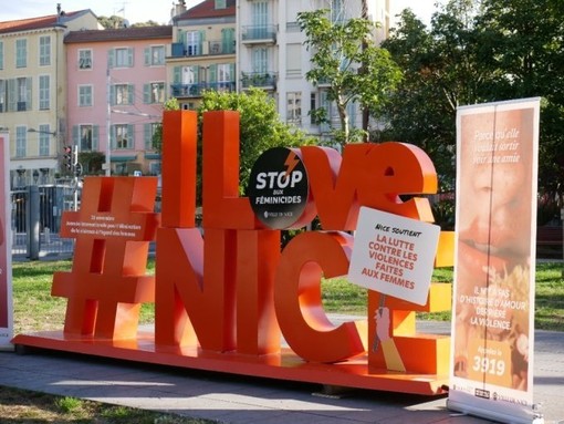 Salute delle donne, Nizza lancia una guida per orientarsi tra prevenzione, cure e diritti Salute delle donne, Nizza lancia una guida per orientarsi tra prevenzione, cure e diritti