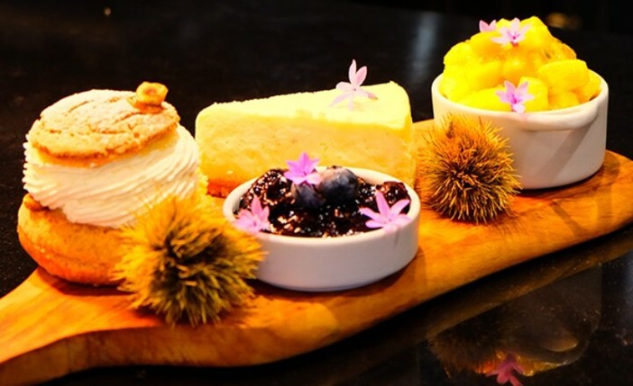 Il 26 ottobre, un’esperienza gourmet e festosa nel cuore di Saint-Paul de Vence. Il 26 ottobre, un’esperienza gourmet e festosa nel cuore di Saint-Paul de Vence.