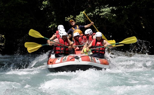 Non una semplice discesa: allo Stura River Village il rafting diventa una giornata di emozioni nella natura