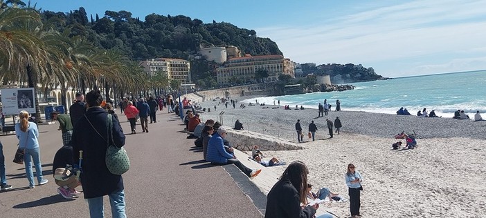 Spiagge di Nizza, foto di Danilo Radaelli Spiagge di Nizza, foto di Danilo Radaelli
