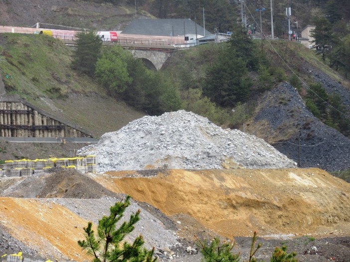 Tunnel di Tenda, versante francese