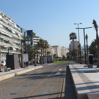 Una stazione della Ligne 2 a Nizza