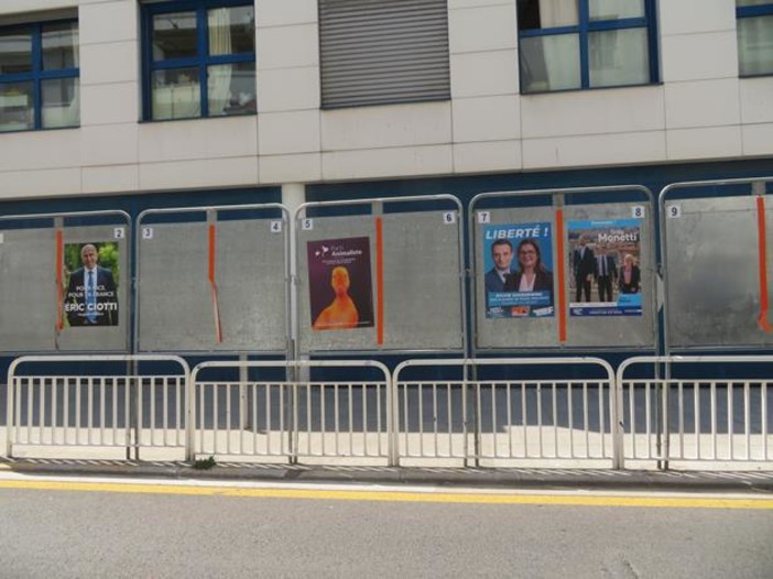 Tabelloni elettorali della circoscrizione 1 delle Alpi Marittime Tabelloni elettorali della circoscrizione 1 delle Alpi Marittime