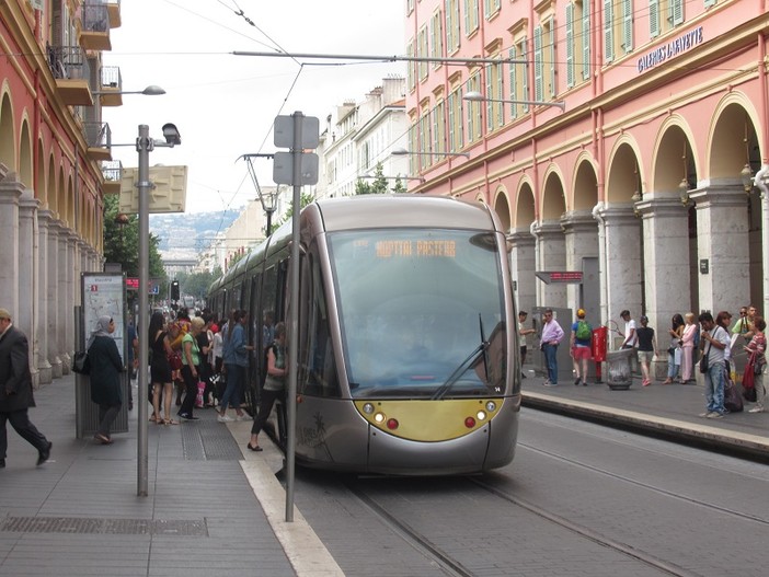 Nizza, il tram della Ligne 1