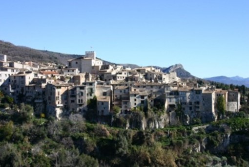 Marché de Noël & Noël des enfants domenica 15 dicembre a La Colle sur Loup Marché de Noël & Noël des enfants domenica 15 dicembre a La Colle sur Loup