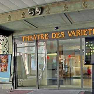 Ateliers du Quai Antoine Ier in mostra al Théâtre des Variétés fino al 28 giugno 2026.