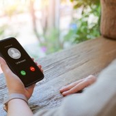 Stop alle telefonate commerciali indesiderate: dal 11 agosto cambia tutto. Ecco chi potrà ancora chiamarti Stop alle telefonate commerciali indesiderate: dal 11 agosto cambia tutto. Ecco chi potrà ancora chiamarti