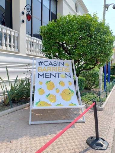 "Se lo dicono loro...", fotografia di Luciano Tomasi "Se lo dicono loro...", fotografia di Luciano Tomasi