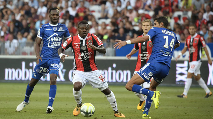 Nice- Troyes, una fase di gioco (foto dal sito dell'OGC Nice)