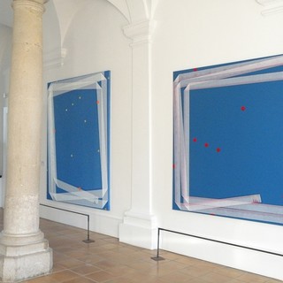 Noël Dolla Plis &amp; Replis « Suite Bleue » Courtesy Galerie Ceysson &amp; Bénétière, Paris Photo : Ville de Nice – Musée Matisse / N. Lavarenne