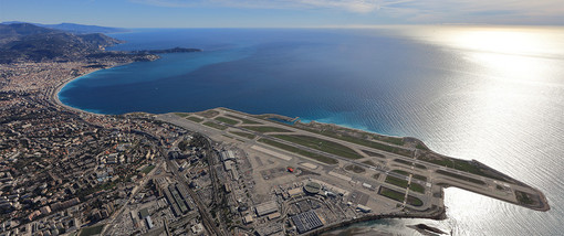 Aeroporto di Nizza: atterraggio da sogno