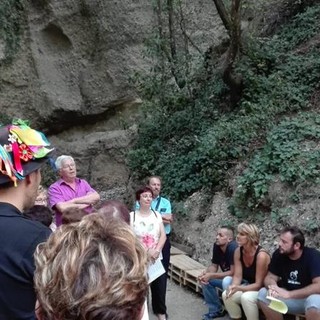 La processione al Vallon des Étoiles nelle immagini degli scorsi anni (Foto di Patrizia Gallo)
