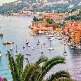 Villefranche-sur-Mer protagonista della notte con il Trail Urbain della Mounta Cala