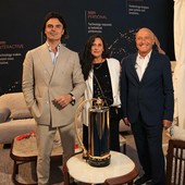 Da sin a dx: l’imprenditore Vittorio Martire; Chiara Osnago Gadda, direttore comunicazione Sportello Italia Monaco ed event manager di Evolution Horizon Award; Rino Raho, segretario generale Sportello Italia Monaco Da sin a dx: l’imprenditore Vittorio Martire; Chiara Osnago Gadda, direttore comunicazione Sportello Italia Monaco ed event manager di Evolution Horizon Award; Rino Raho, segretario generale Sportello Italia Monaco