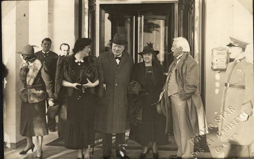 Winston Churchill et Lloyd Georges à Cannes pour la conférence de la paix, janvier 1922 (c) MDC Winston Churchill et Lloyd Georges à Cannes pour la conférence de la paix, janvier 1922 (c) MDC