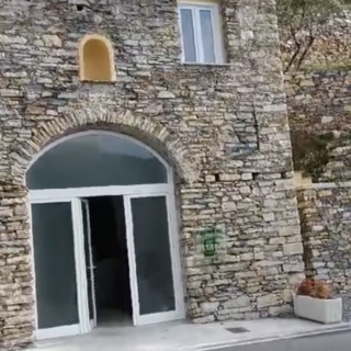 "Frantoio per passanti", l'esperienza della frangitura proposta dall'azienda Raineri "Frantoio per passanti", l'esperienza della frangitura proposta dall'azienda Raineri