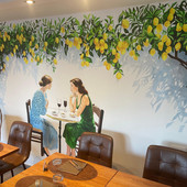 Il ristorante-pizzeria “430 Gradi da Anastasio”, l’arte murale di Giulia Dal Bon. Il ristorante-pizzeria “430 Gradi da Anastasio”, l’arte murale di Giulia Dal Bon.