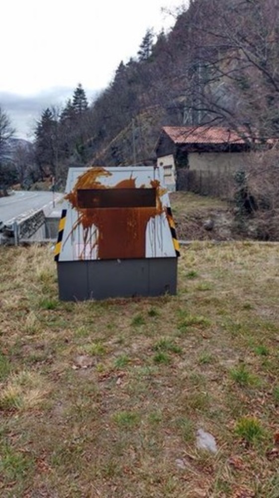 Immagine tratta da Pagina Facebook Viabilità in Valle Roja Immagine tratta da Pagina Facebook Viabilità in Valle Roja