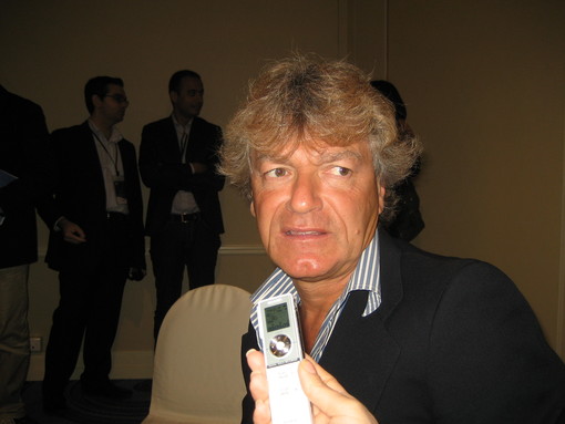 Dal sogno dell’82 al Golden Foot 2010. Intervista con Giancarlo Antognoni Dal sogno dell’82 al Golden Foot 2010. Intervista con Giancarlo Antognoni