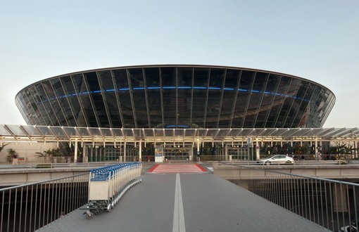 100 milioni di euro dall'Europa per lo sviluppo dell'aeroporto di Nizza che punta sempre più su utenti italiani
