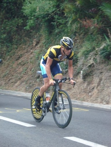 Ironman di Nizza: Lance Armstrong costretto al forfait