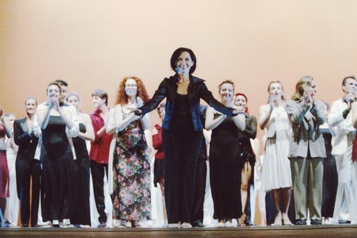 Il Teatro Astra di Torino sold out per Adriana Cava: &quot;La danza: la mia vita&quot;. Un viaggio nel tempo attraverso la carriera della coreografa torinese