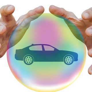 Il vasto mondo delle assicurazioni auto online: una guida completa per orientarsi al meglio