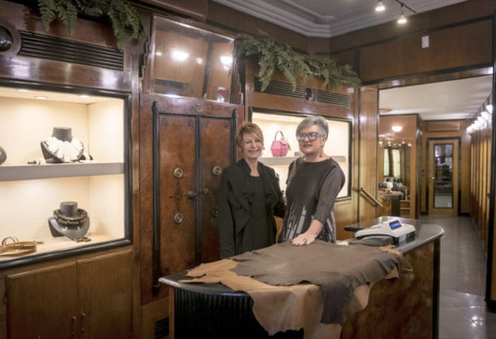 Saluzzo, l’Albero delle Gioie guarda in alto Saluzzo, l’Albero delle Gioie guarda in alto