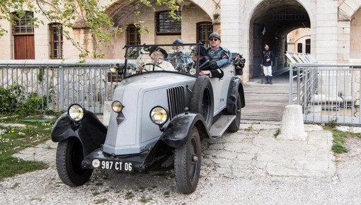 Animazione militare nel Parco della Grande Corniche Animazione militare nel Parco della Grande Corniche