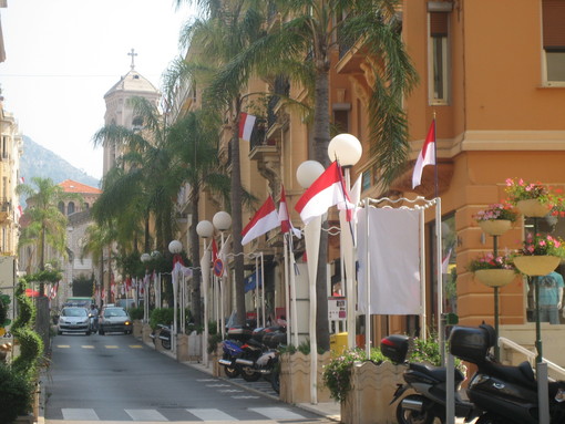 La via di Beausoleil che porta a Monte-Carlo