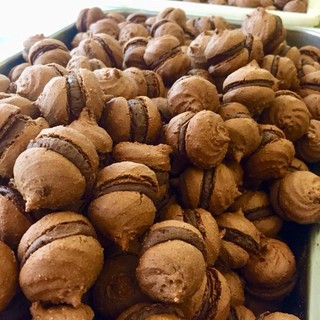 I prodotti artigianali conquistano l’e-commerce. Balzola: “In pochi giorni i nostri baci di Alassio arrivano all’altro capo del mondo”