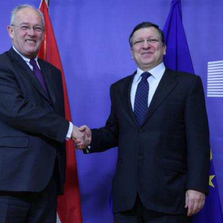 Il Ministro di Stato di Monaco Michel Roger ha incontrato a Bruxelles il presidente José Manuel Barroso