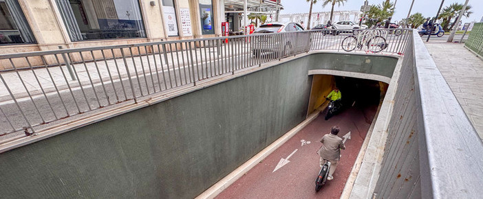 Nizza, il tunnel del Congresso divide la città: pista ciclabile a rischio