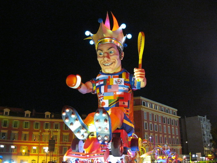 Cronaca e immagini dei carnevali di Nizza: riviviamo il …2012 Cronaca e immagini dei carnevali di Nizza: riviviamo il …2012
