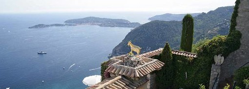 Eze Village: la Chèvre d’Or conquista la 5a stella Michelin Eze Village: la Chèvre d’Or conquista la 5a stella Michelin