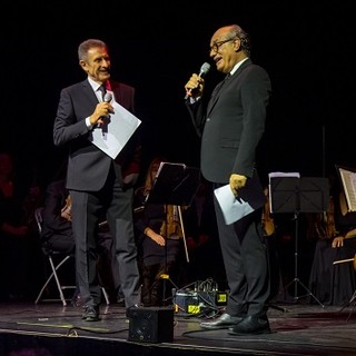 Sold Out il Concerto di Natale del Com.It.Es con la firma di Ezio Greggio