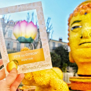 L’8 novembre Mentone svela il manifesto della 92ª Fête du Citron: un’anteprima ricca di spettacolo e sorprese che dà il via al conto alla rovescia verso la festa più profumata della Riviera.