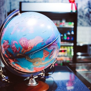 Foto di Nastya Dulhiier su Unsplash