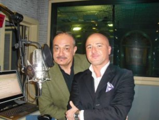 Maurizio Di Maggio celebre voice di Radio Monte-Carlo diventa "Vigile Urbano" per un giorno